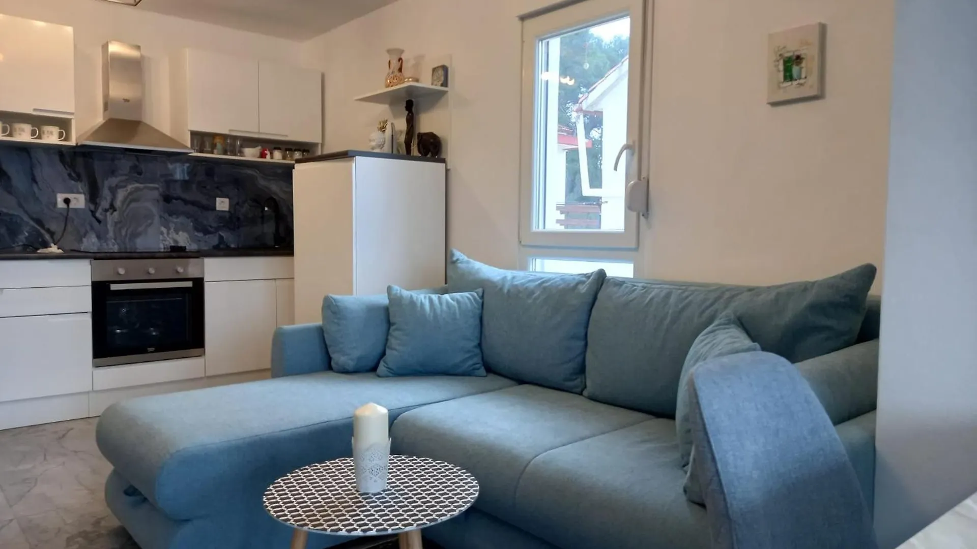 Mahar Apartment Molat